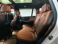 بي ام دبليو X7